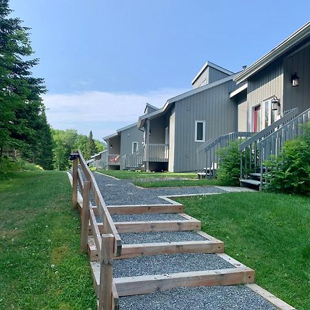 Le Retro Chic A Mont-Tremblant Apartment Exterior photo