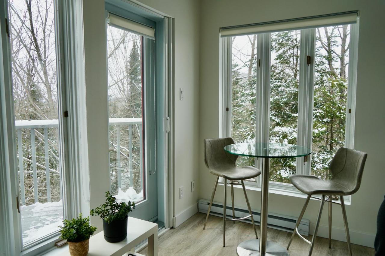 Le Retro Chic A Mont-Tremblant Apartment Exterior photo